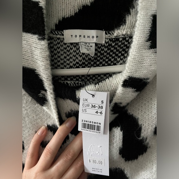 Topshop | NWT Oversized Animal Print Sweater | Size US 4-6 - Picture 7 of 9